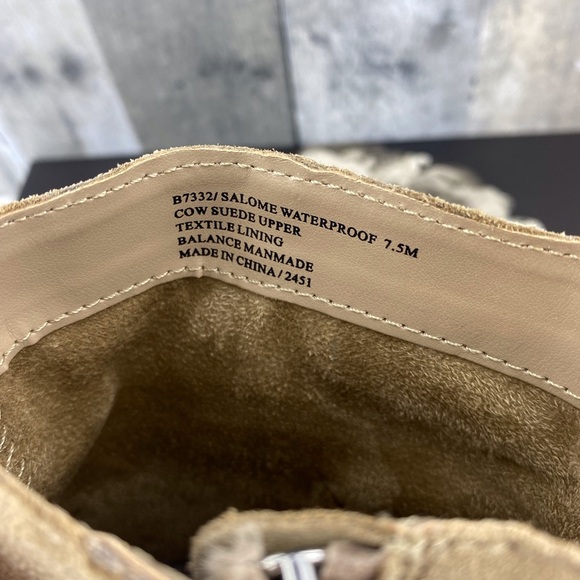 Blondo Salome Taupe Suede by Blondo Waterproof in Taupe Brown Size 7.5. - Picture 7 of 15